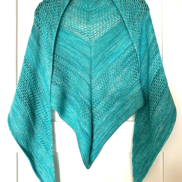 Hand Crocheted Ocean Blue Shawl - Picture 4 of 5